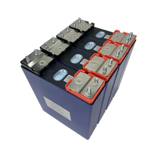 Outdoor solar power hub large capacity for home use