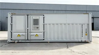 What race is someone from the Middle East?