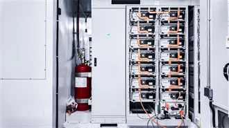 All-in-one Outdoor Lithium Battery Storage Cabinet