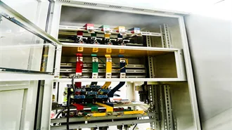 SignatureSolar : Solar Panels, DIY Off-Grid Solar, Server Rack